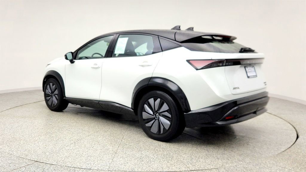 Used 2023 Nissan Ariya image 7
