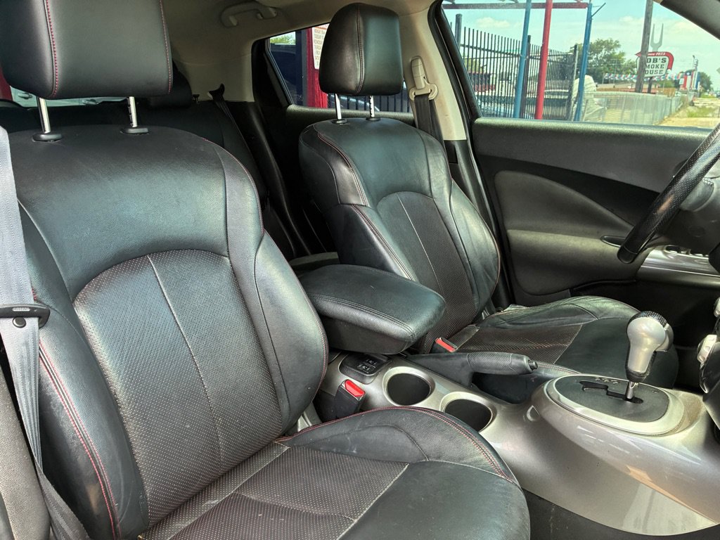 Used 2014 Nissan Juke SL FWD image 23