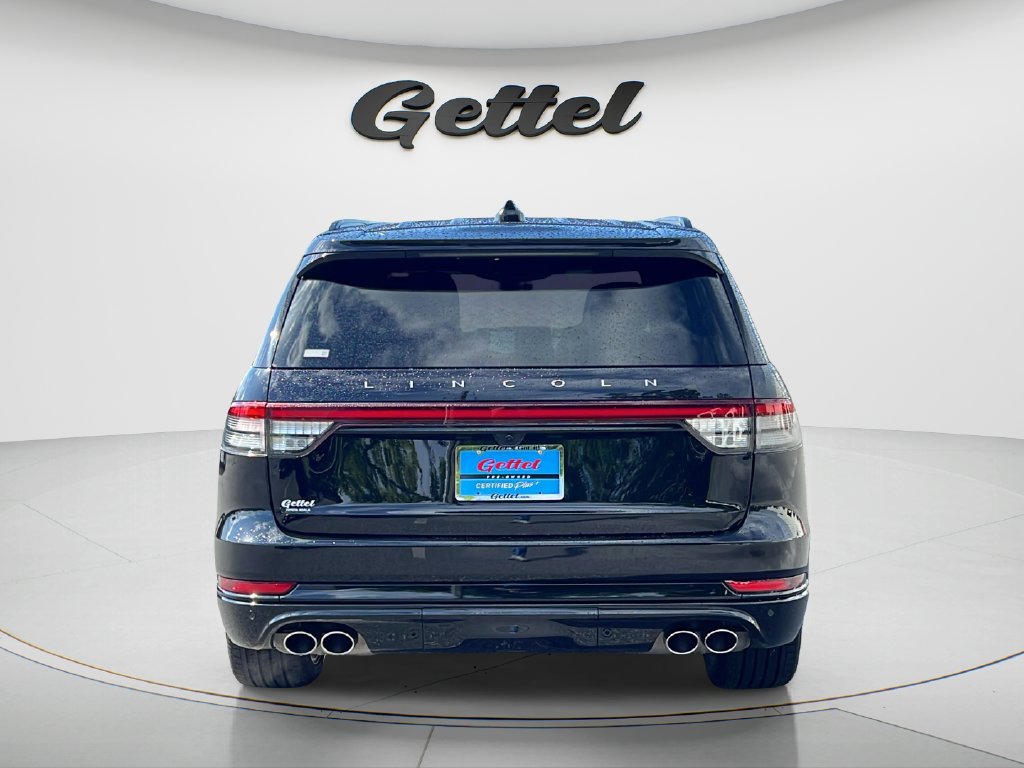 Used 2025 Lincoln Aviator Reserve w/ Luxury Package RWD image 6