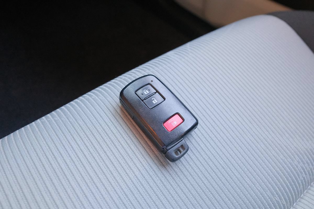 Used 2014 Toyota Prius C Three FWD image 10