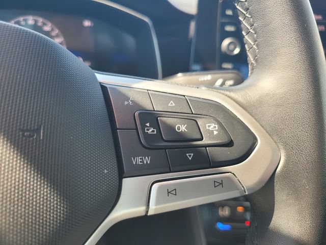 Used 2025 Volkswagen Jetta SE FWD image 27