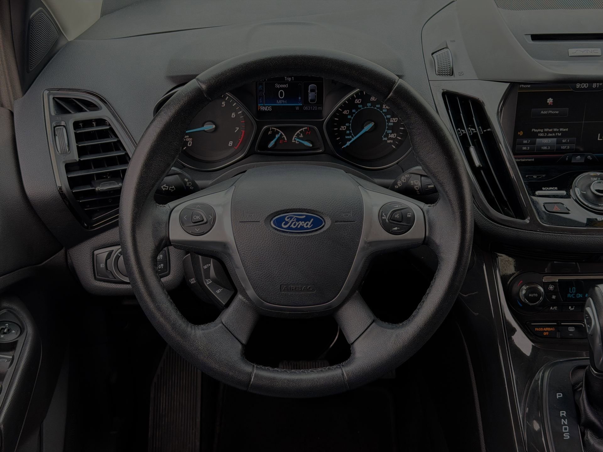 Used 2015 Ford Escape Titanium FWD image 14