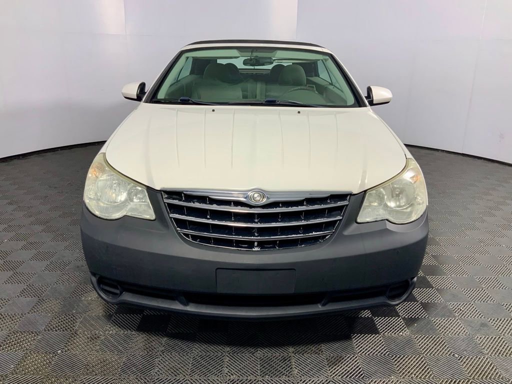 Used 2008 Chrysler Sebring Touring image 3