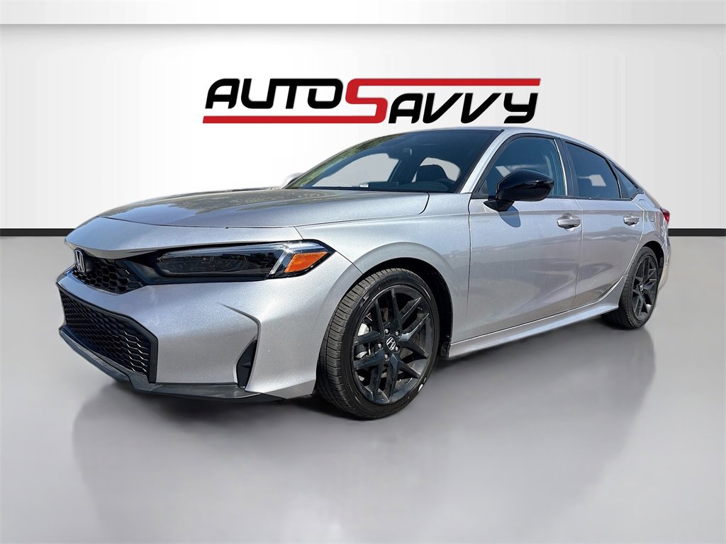 Used 2025 Honda Civic Sport image 3