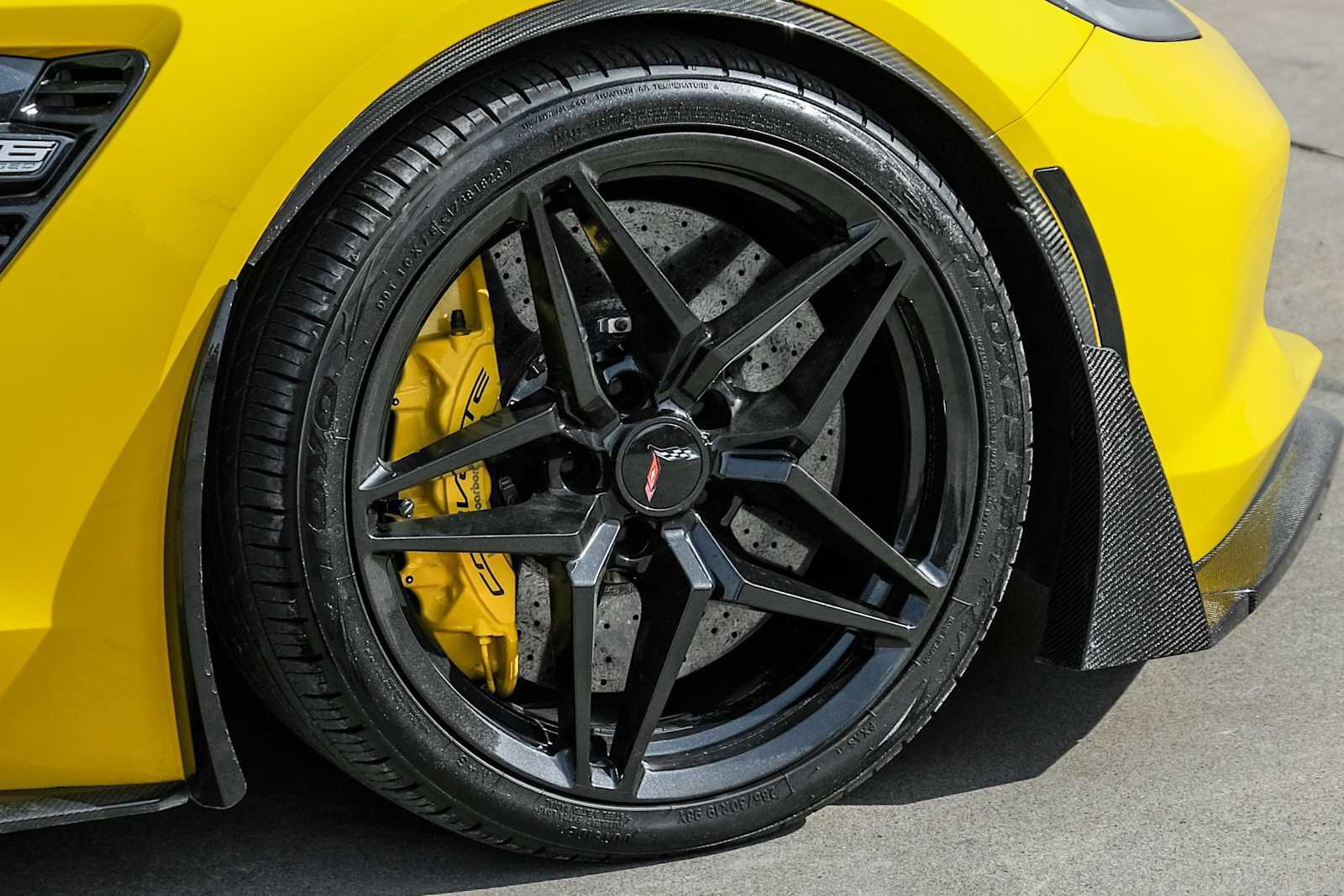 Used 2015 Chevrolet Corvette Z06 w/ 3LZ Preferred Equipment Group image 71