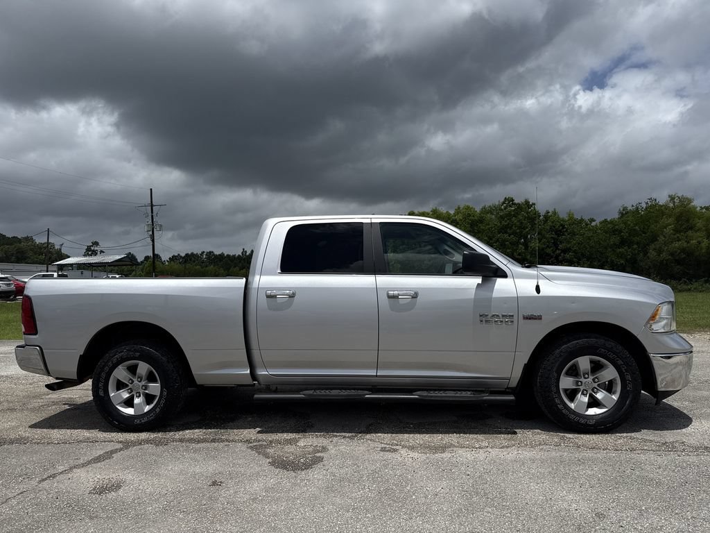 Used 2017 RAM 1500 Classic SLT RWD image 4