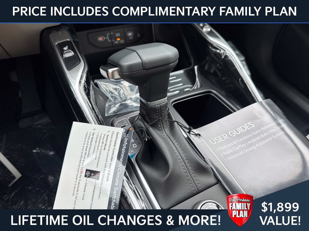 New 2026 Kia Sorento S w/ S Panoramic Sunroof Package FWD image 8