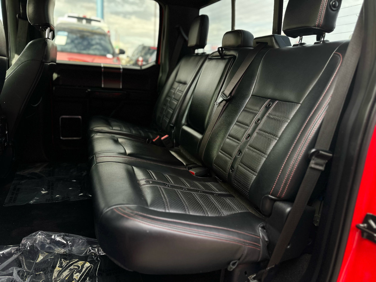 Used 2019 Ford F150 Lariat w/ Equipment Group 502A Luxury image 12