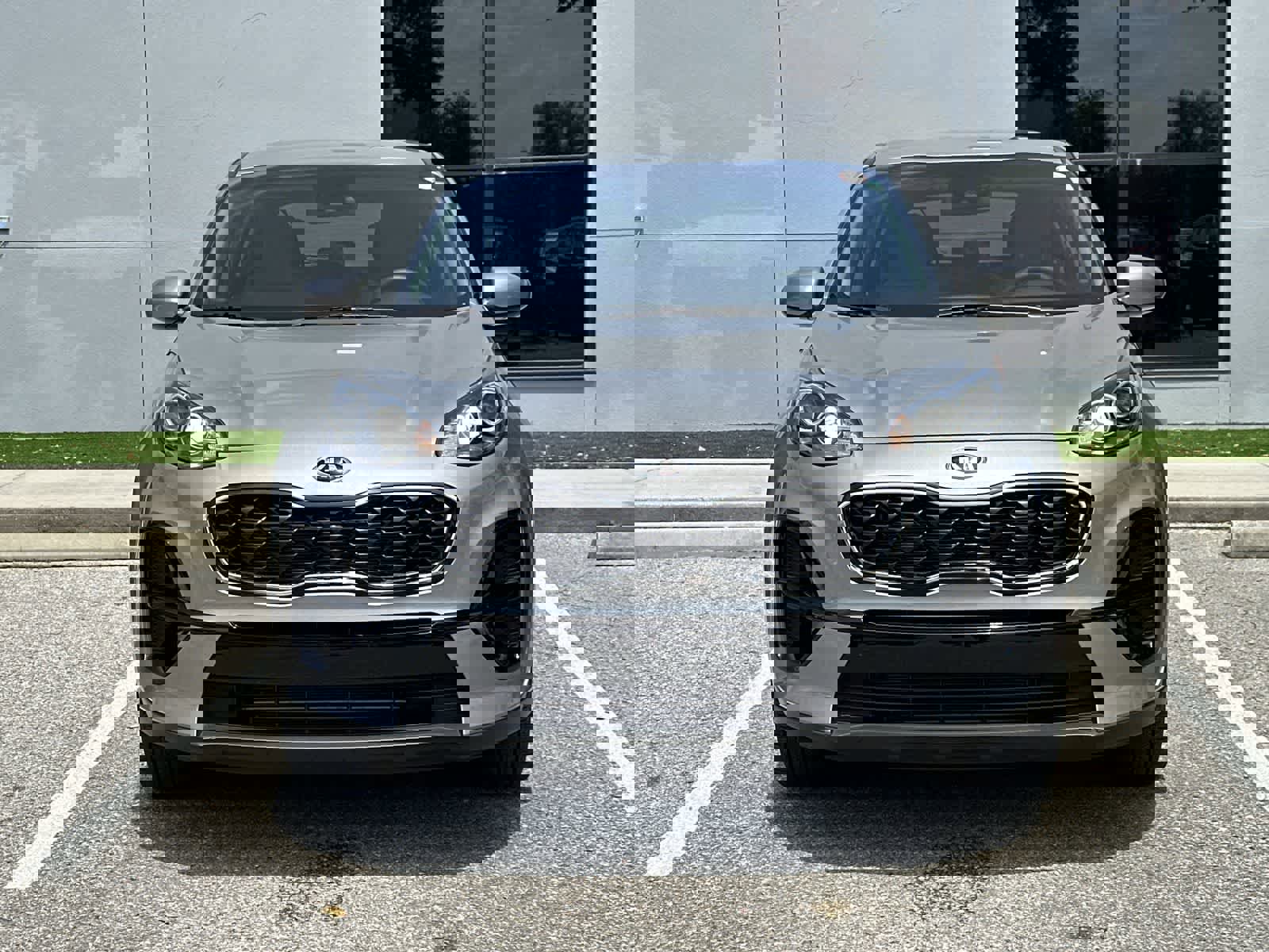 Used 2022 Kia Sportage LX image 12