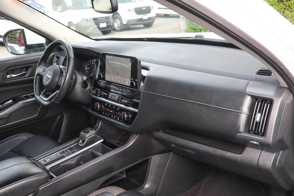 Used 2022 Nissan Pathfinder SL w/ SL Premium Package FWD image 43