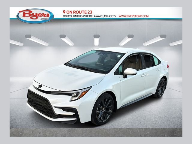 Used 2026 Toyota Corolla SE FWD image 1