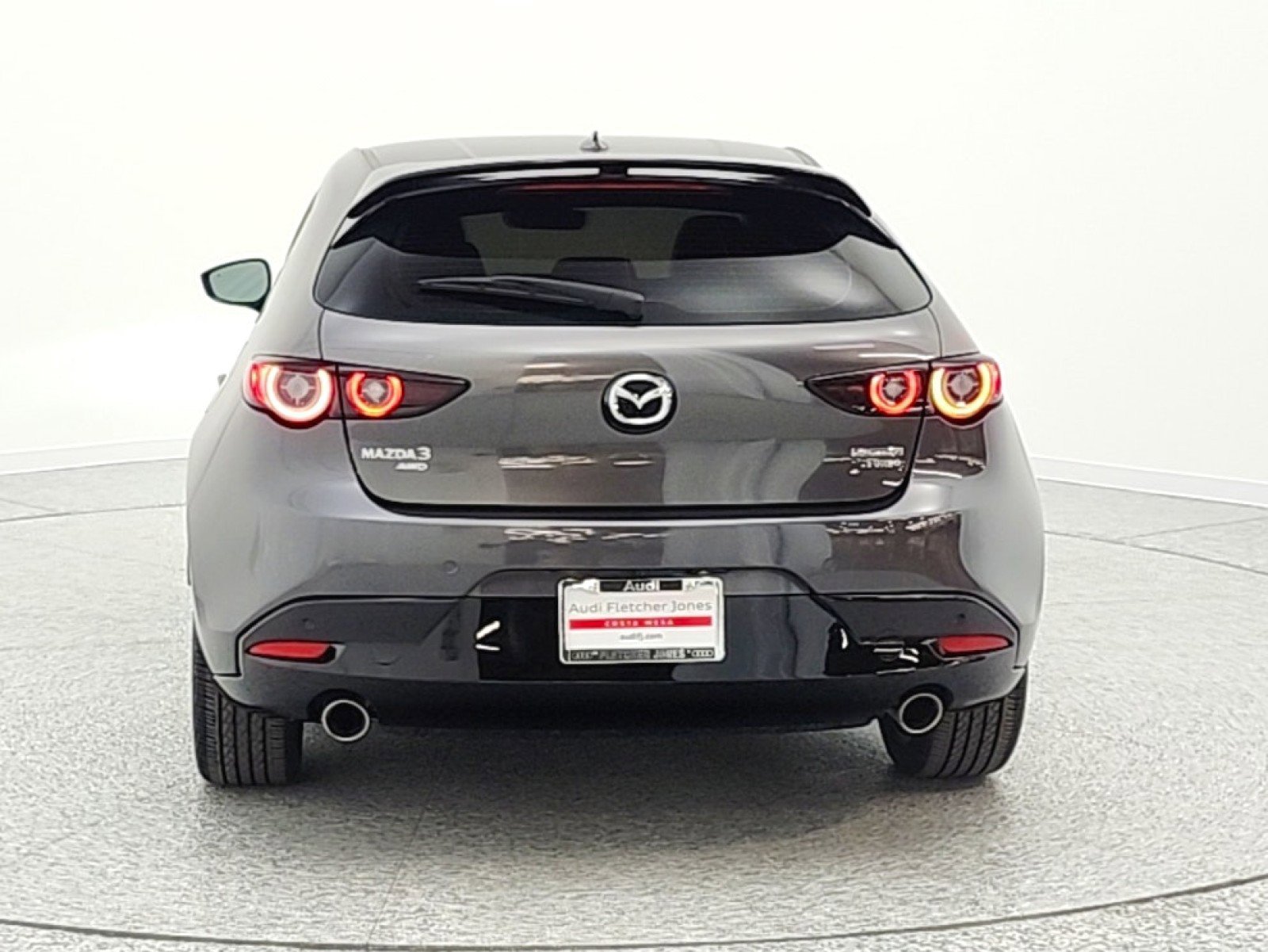 Used 2024 MAZDA MAZDA3 Hatchback w/Premium Plus Pkg image 6