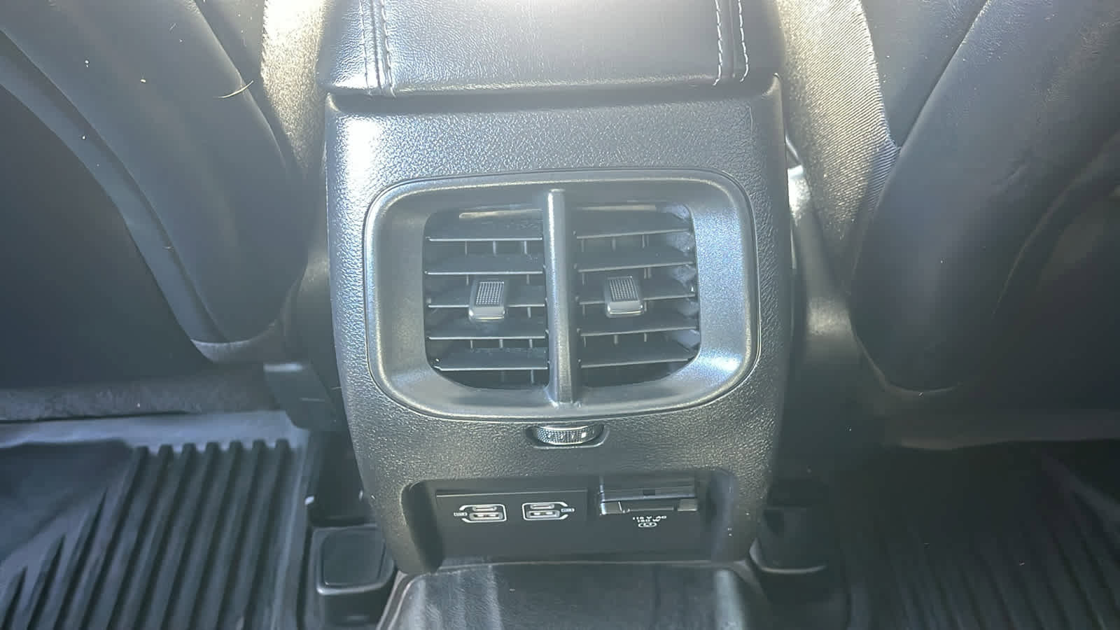 Certified 2023 Jeep Cherokee Altitude Lux w/ Lux Elite Package image 30