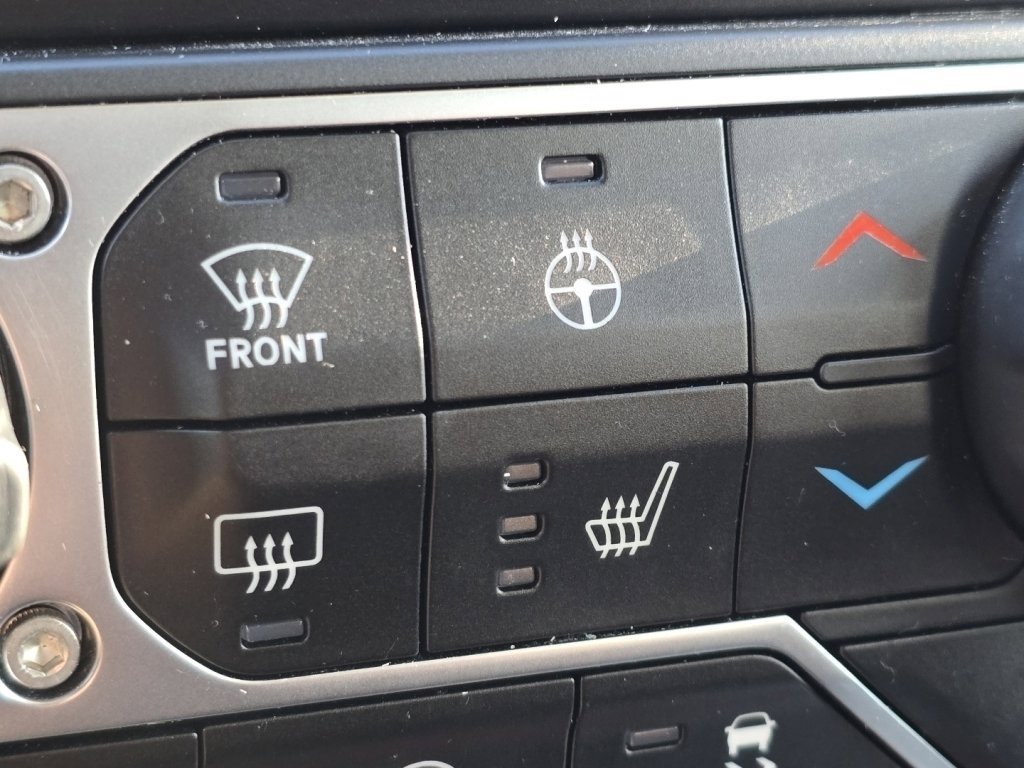 Used 2021 Jeep Wrangler Sport image 4