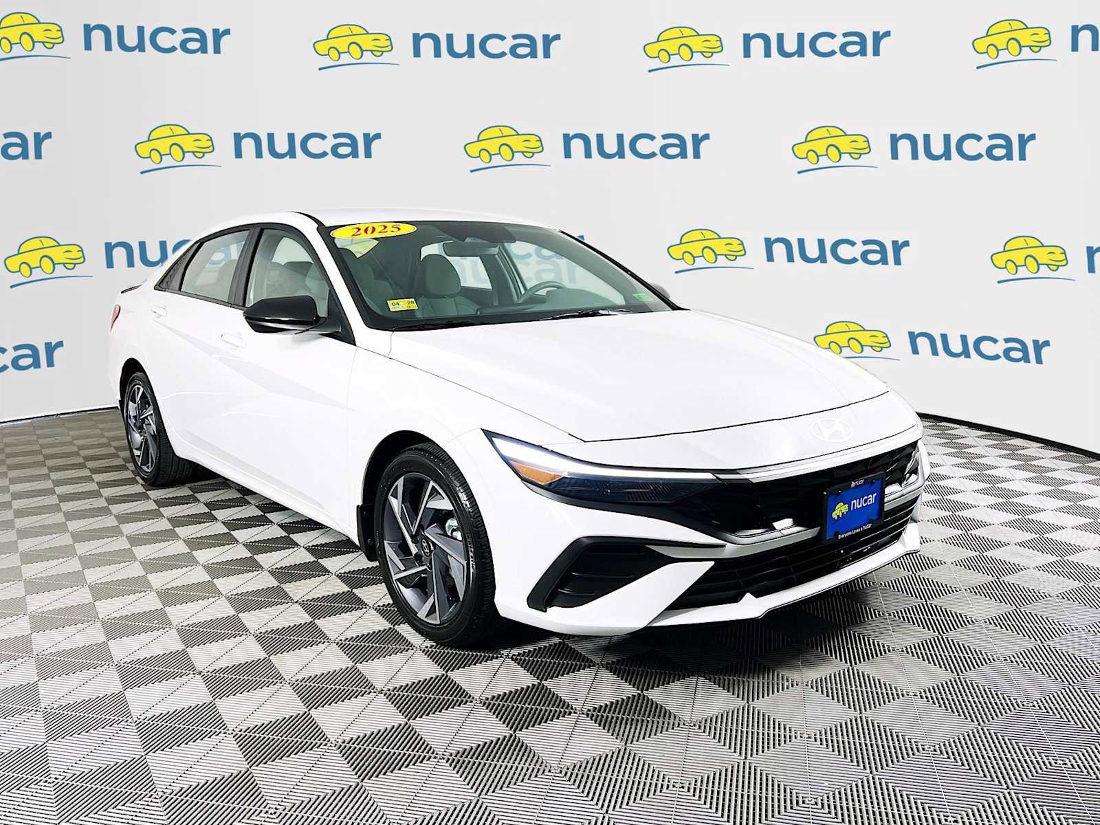 Certified 2025 Hyundai Elantra Sport FWD image 1