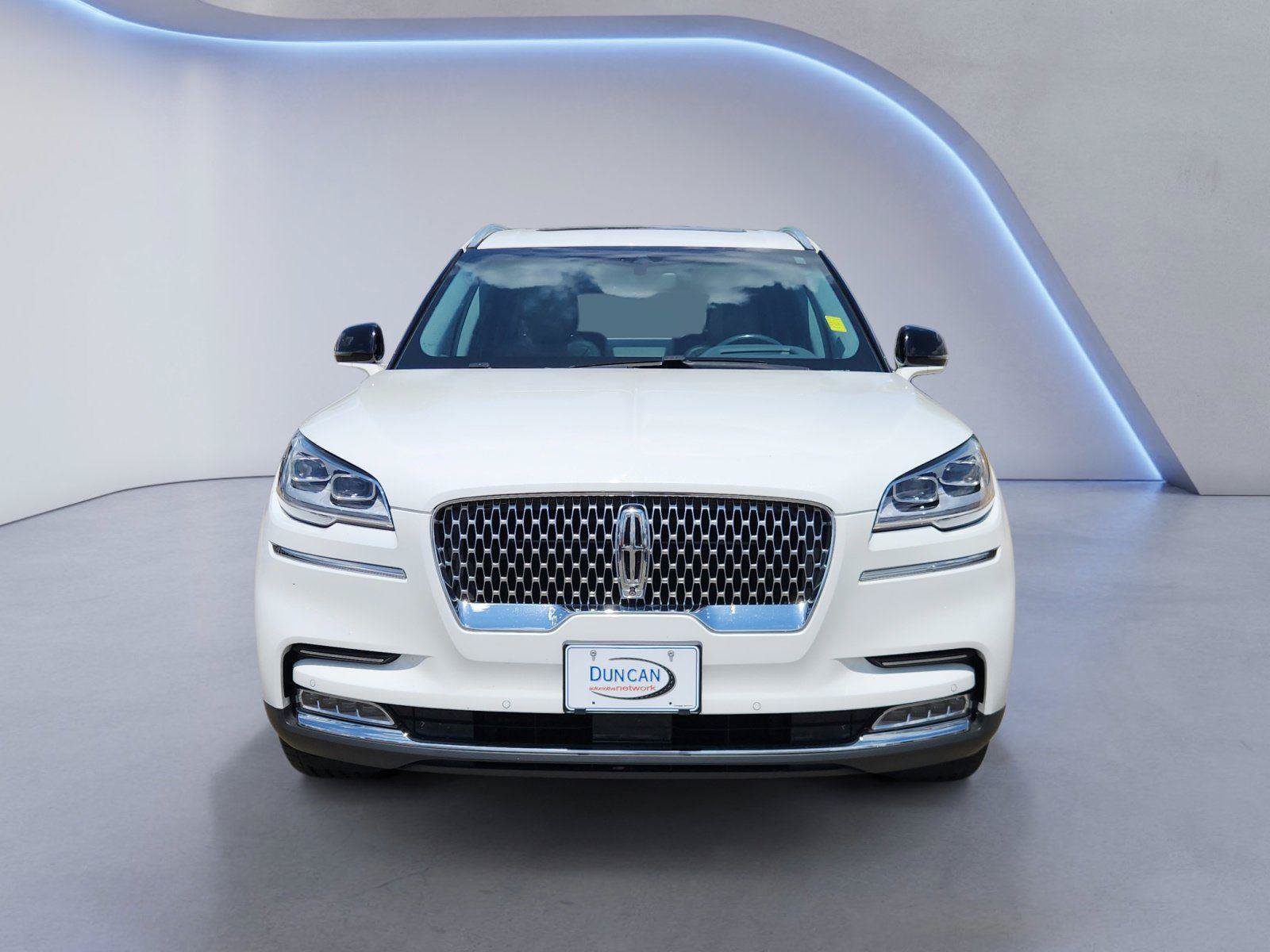 Used 2020 Lincoln Aviator Reserve w/ Equipment Group 202A AWD/4WD image 8