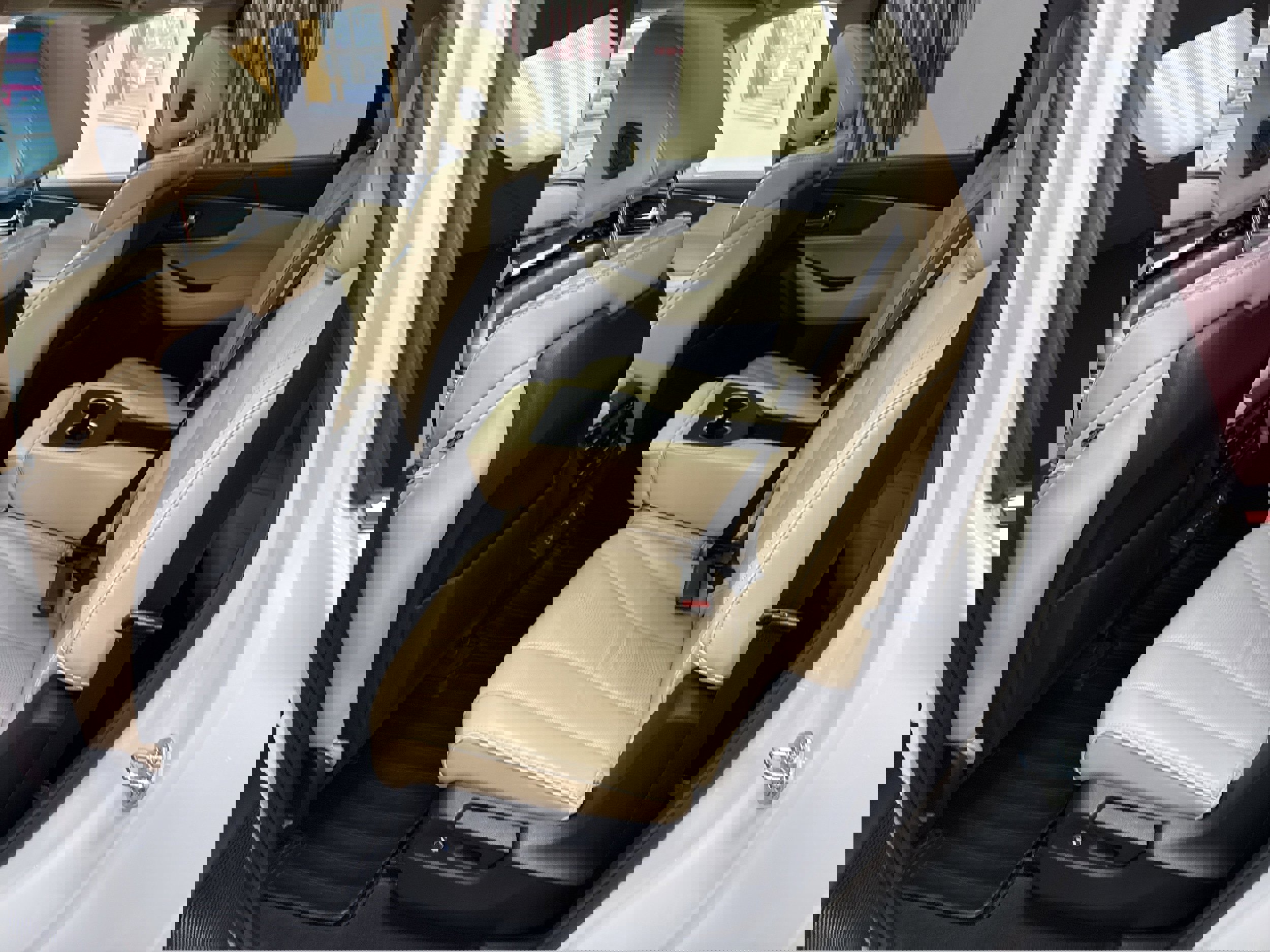 Used 2023 Acura MDX SH-AWD w/ Advance Package image 39