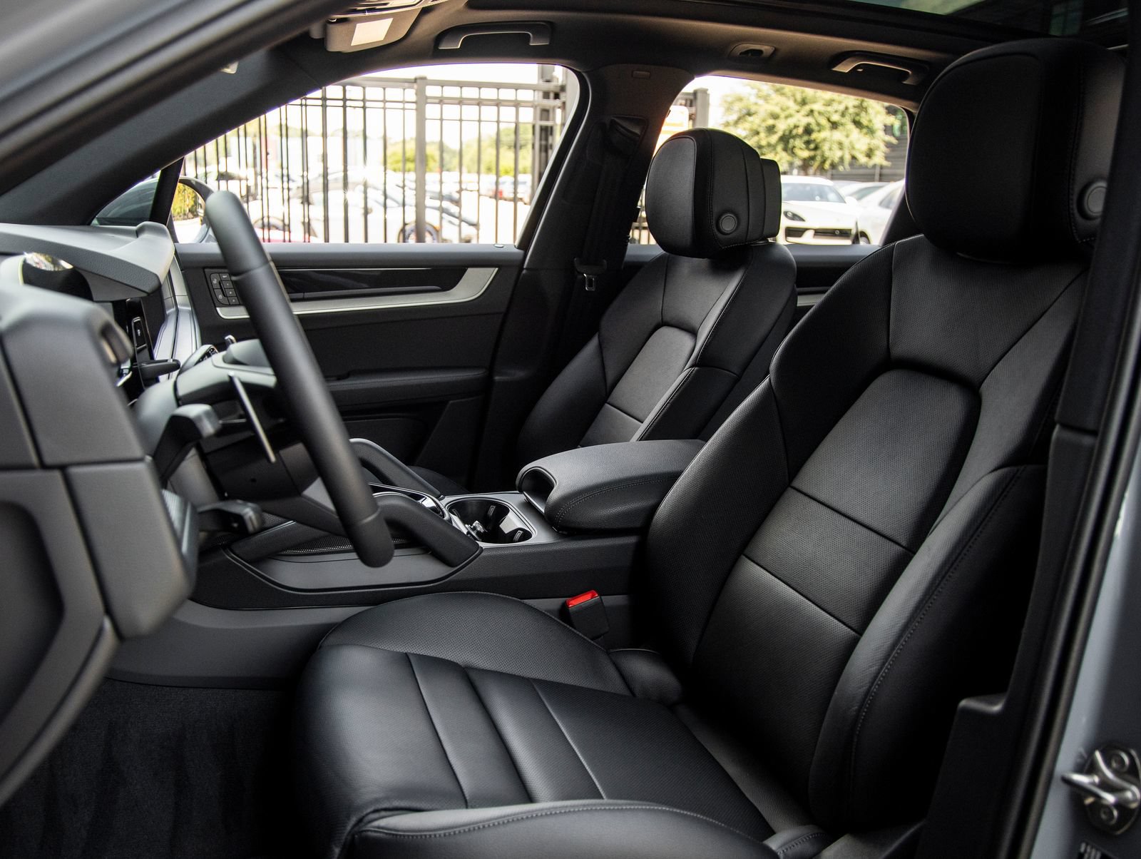 New 2026 Porsche Cayenne AWD/4WD image 5