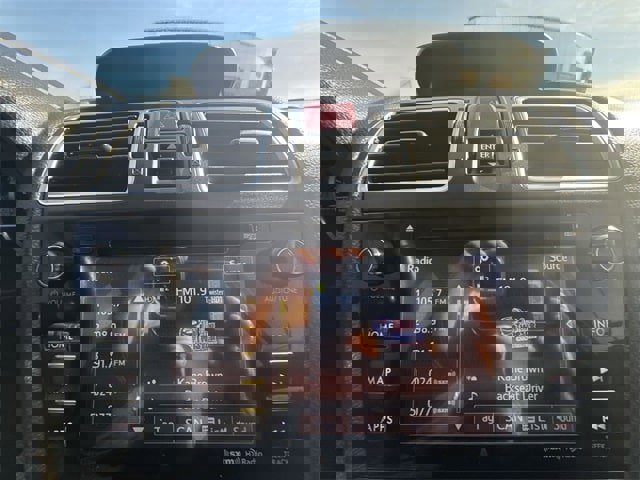 Used 2018 Subaru Forester 2.5i Limited image 16