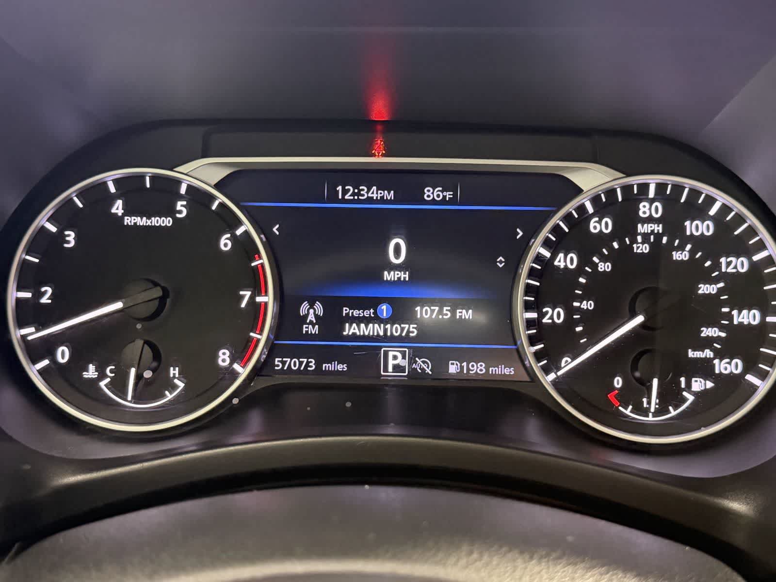Used 2024 Nissan Sentra SV FWD image 19