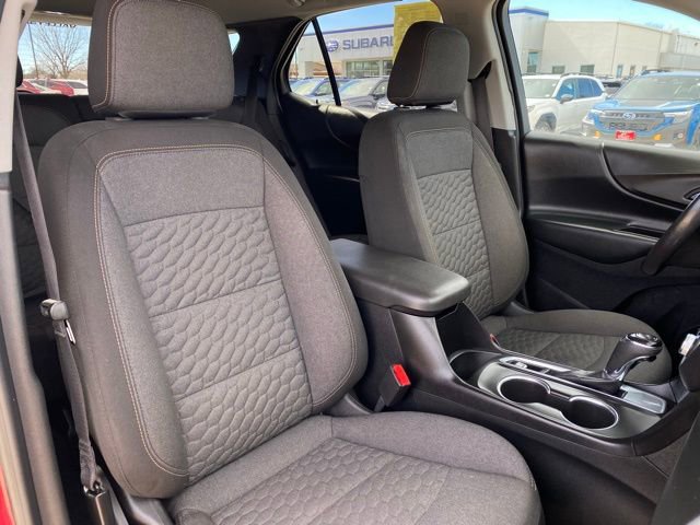 Used 2020 Chevrolet Equinox LT w/ Driver Convenience Package FWD image 9