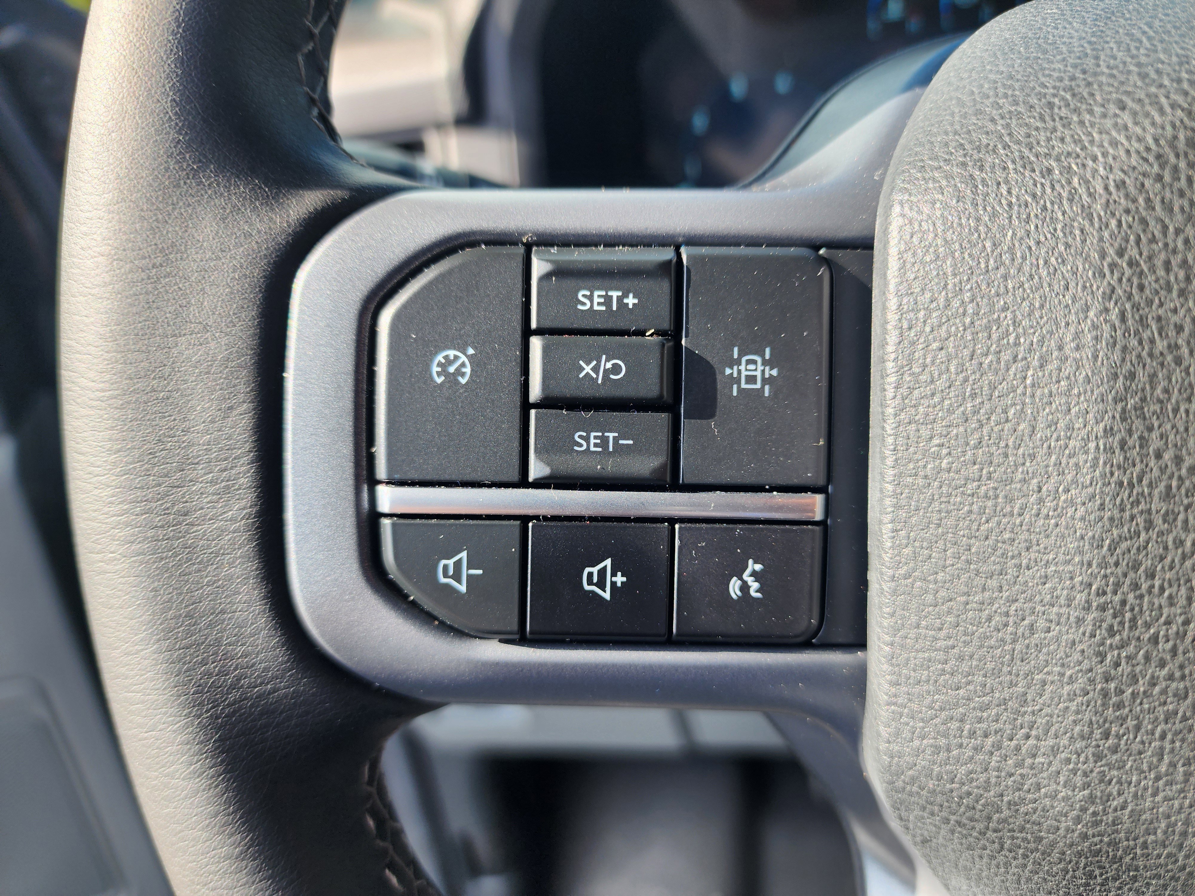 Used 2024 Ford F150 XLT image 28