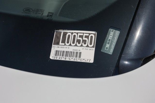 New 2025 Land Rover Range Rover SE image 30
