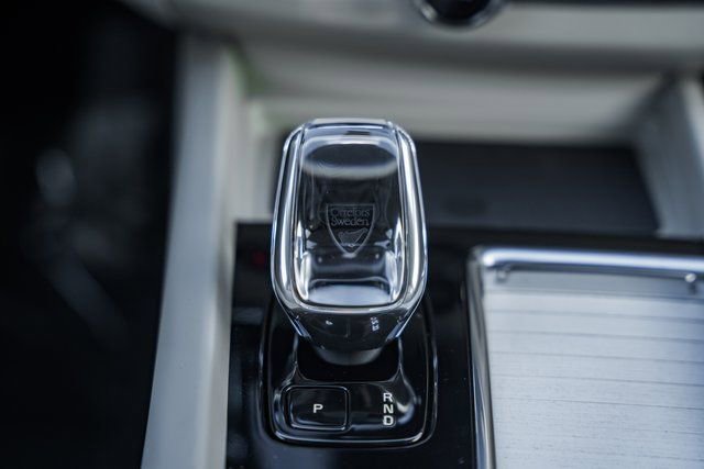 New 2026 Volvo XC60 T8 Ultra w/ Protection Package Premier image 24
