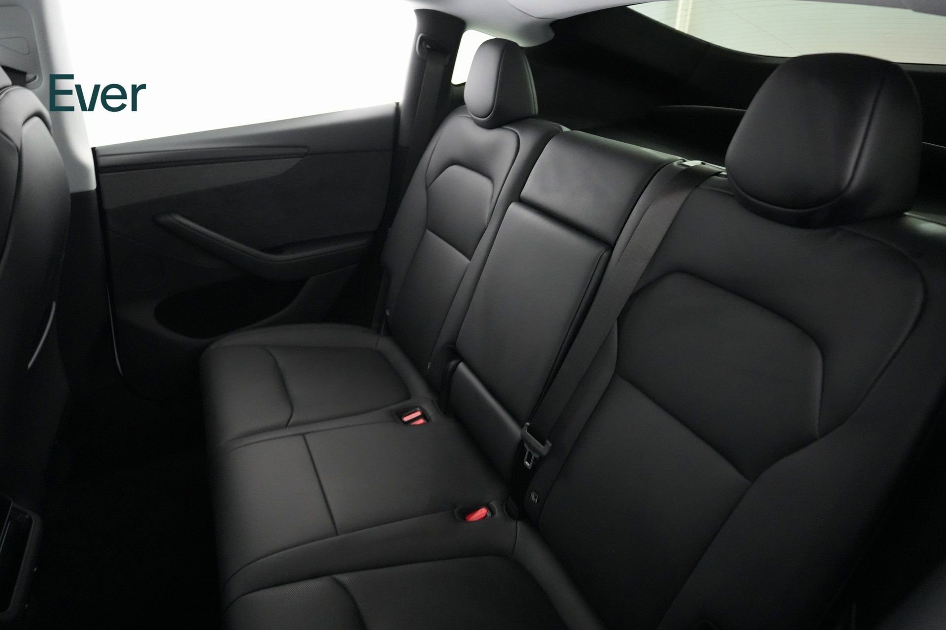 Used 2026 Tesla Model Y 2WD image 10