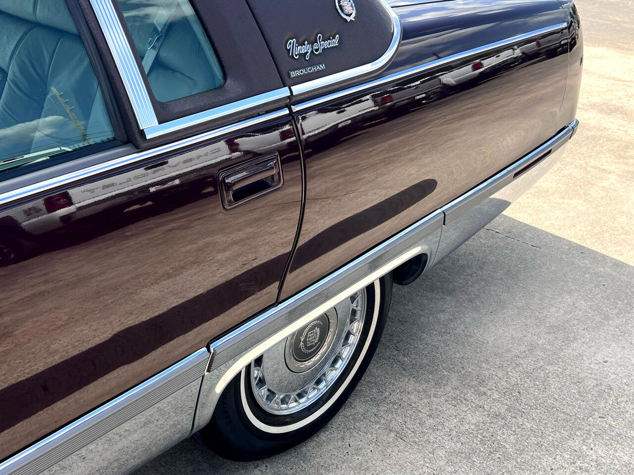 Used 1996 Cadillac Fleetwood Brougham image 22