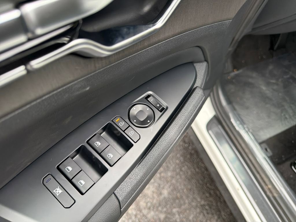 New 2026 Kia Sportage X-Line image 11