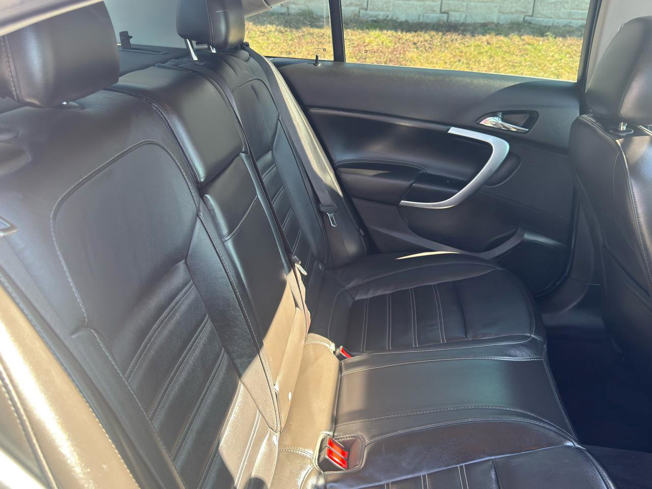 Used 2012 Buick Regal GS FWD image 33