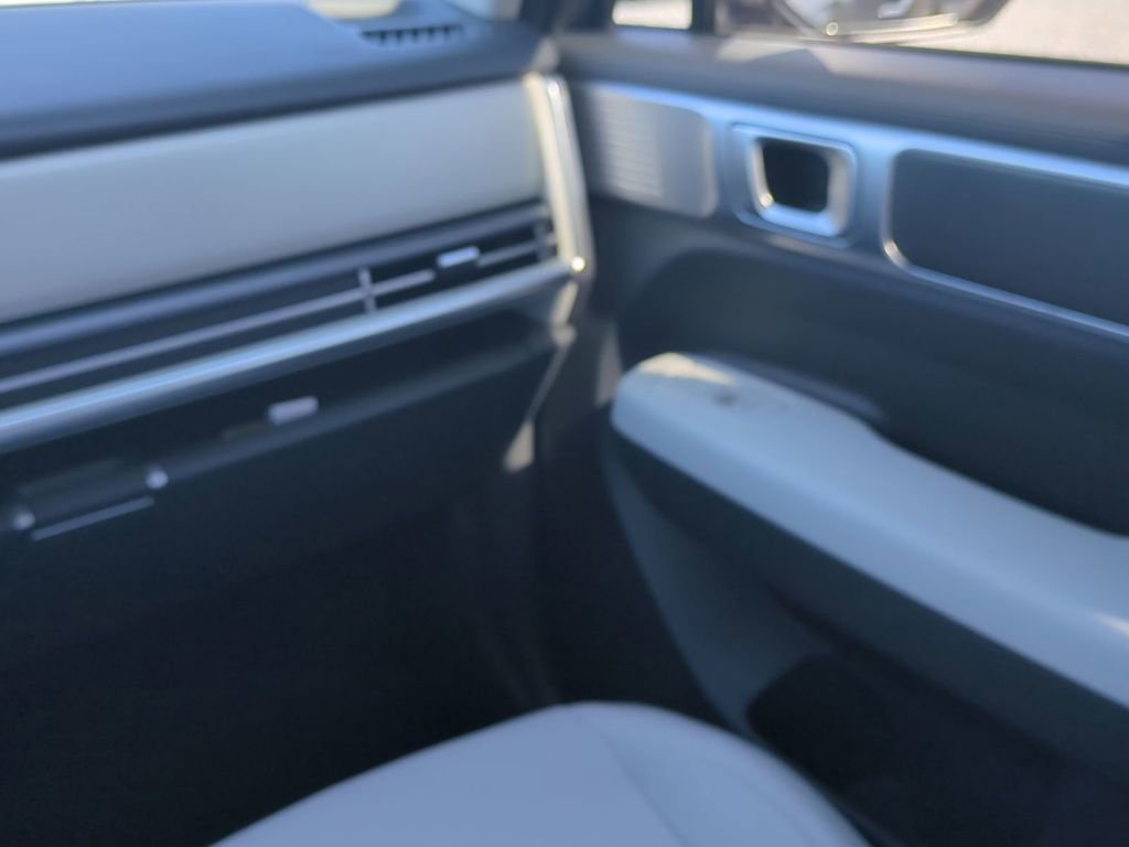 New 2026 Hyundai Santa Fe SE image 21