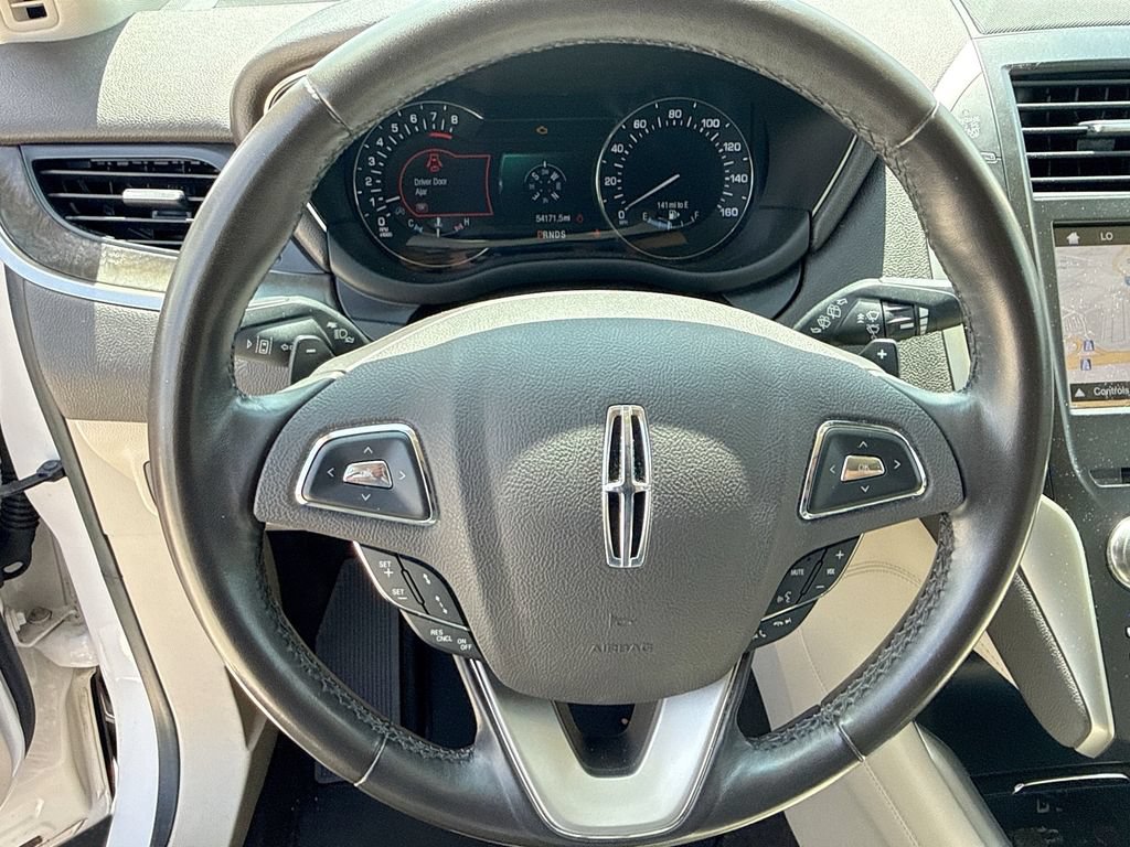 Used 2019 Lincoln MKC Reserve w/ MKC Technology Package FWD image 21