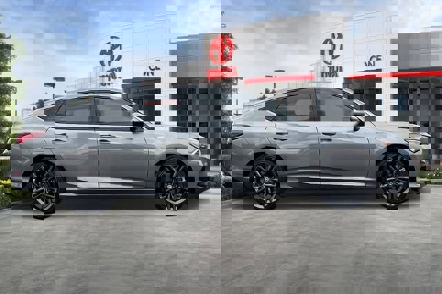 Used 2024 Acura Integra A-Spec image 3