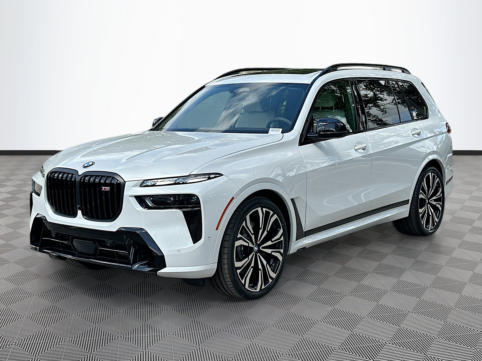 New 2026 BMW X7 M60i image 3