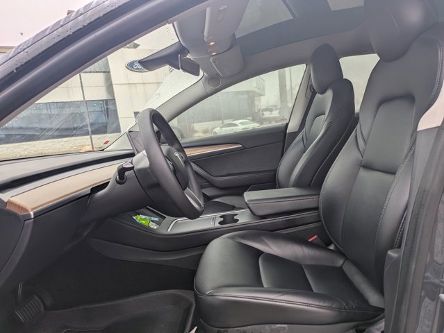 Used 2022 Tesla Model 3 Long Range AWD/4WD image 16