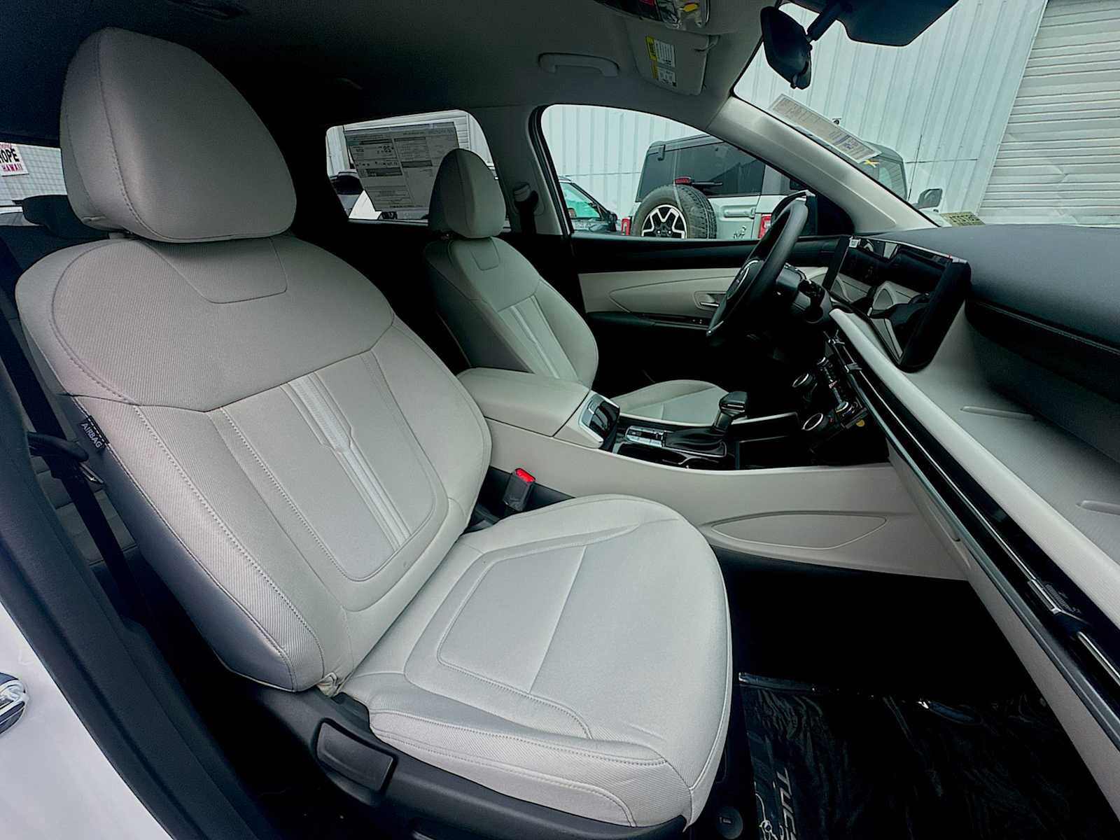 New 2026 Hyundai Tucson SEL FWD image 24