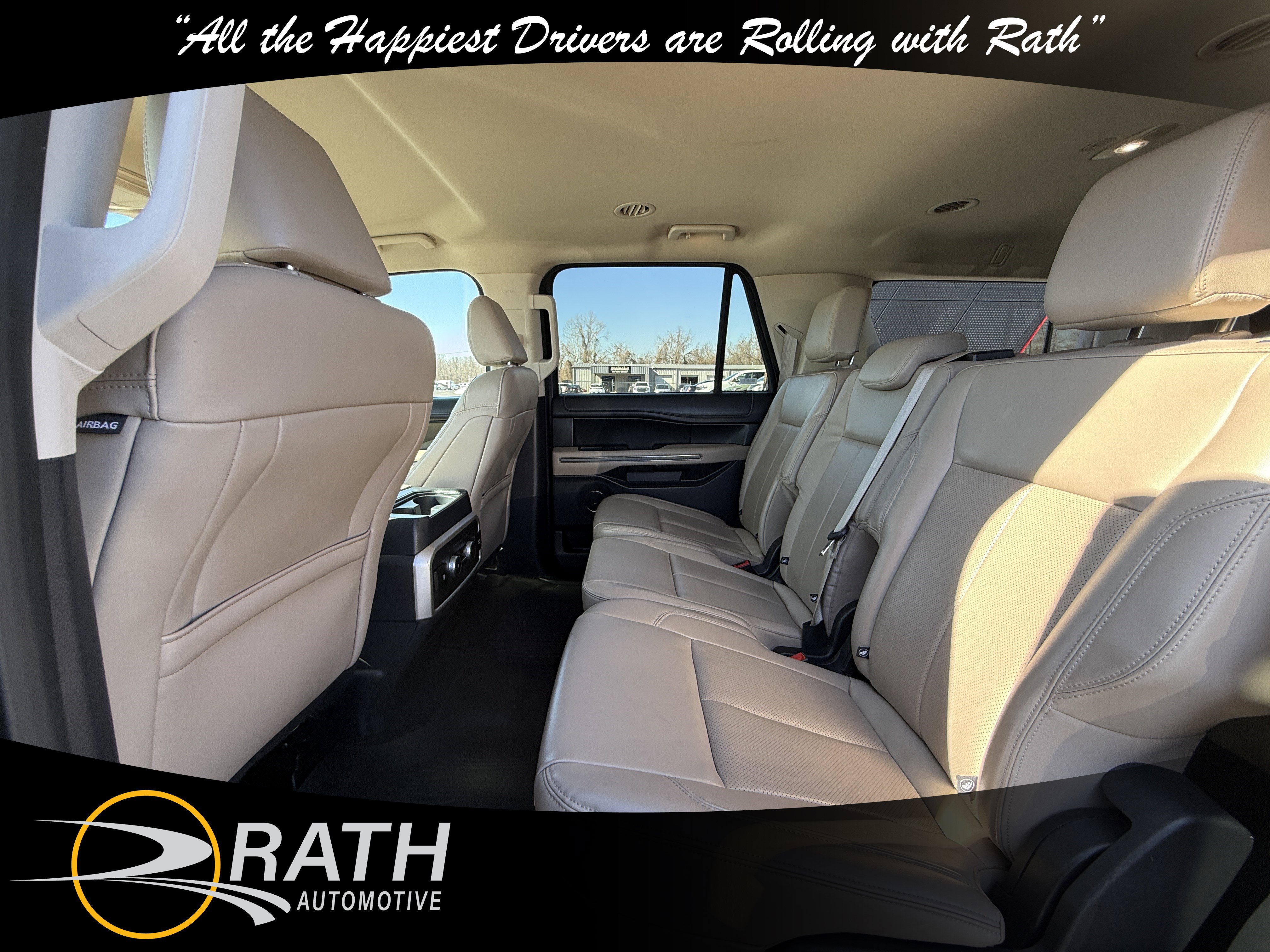 Used 2024 Ford Expedition Max XLT image 19