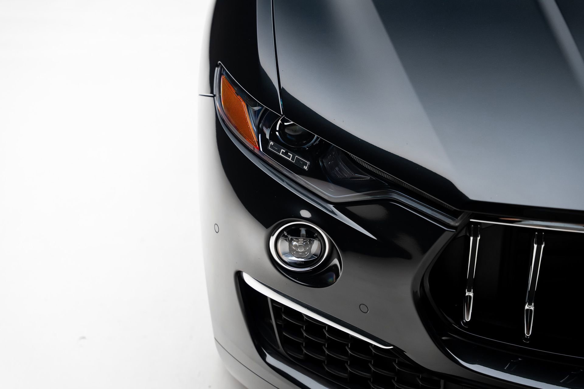 Used 2022 Maserati Levante GT AWD/4WD image 12