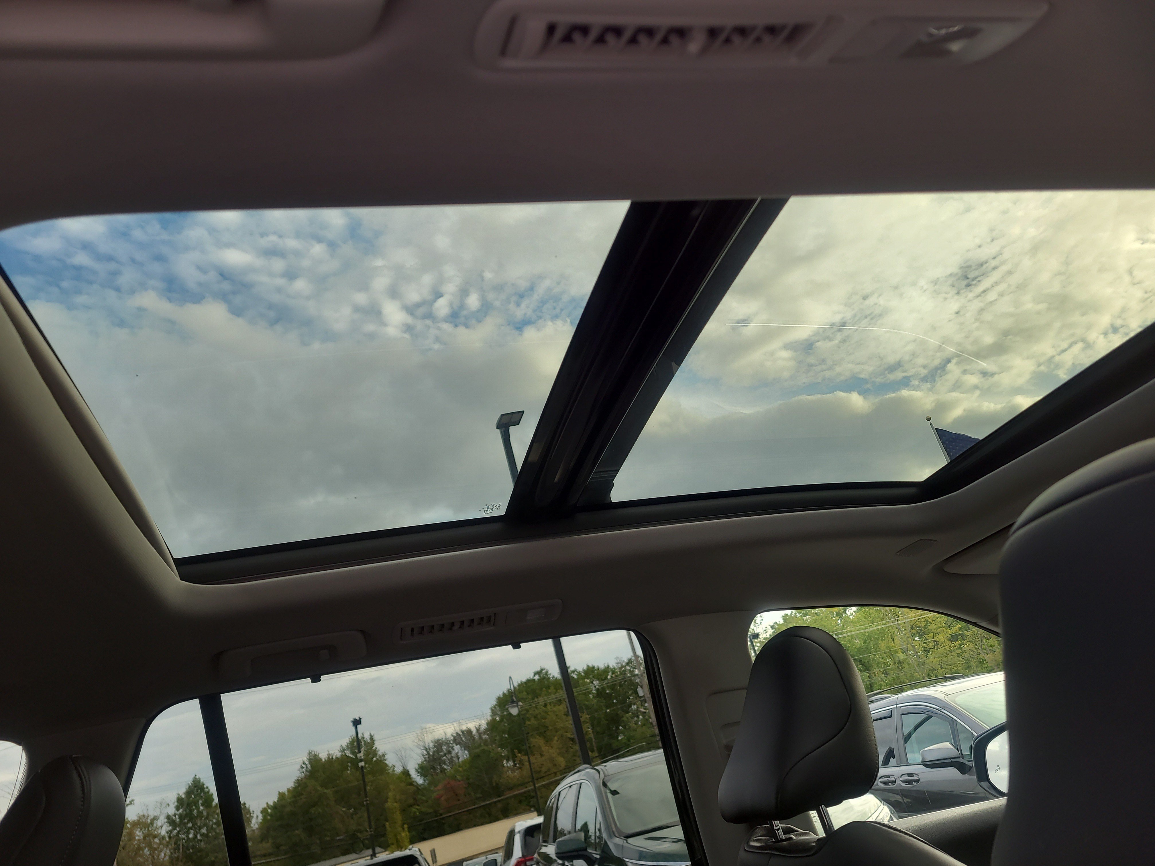 Certified 2024 Toyota Grand Highlander AWD image 19