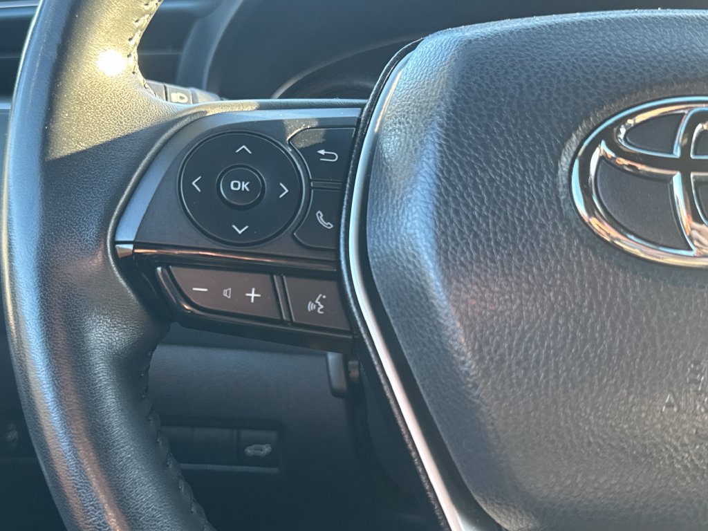 Used 2023 Toyota Venza XLE AWD/4WD image 21