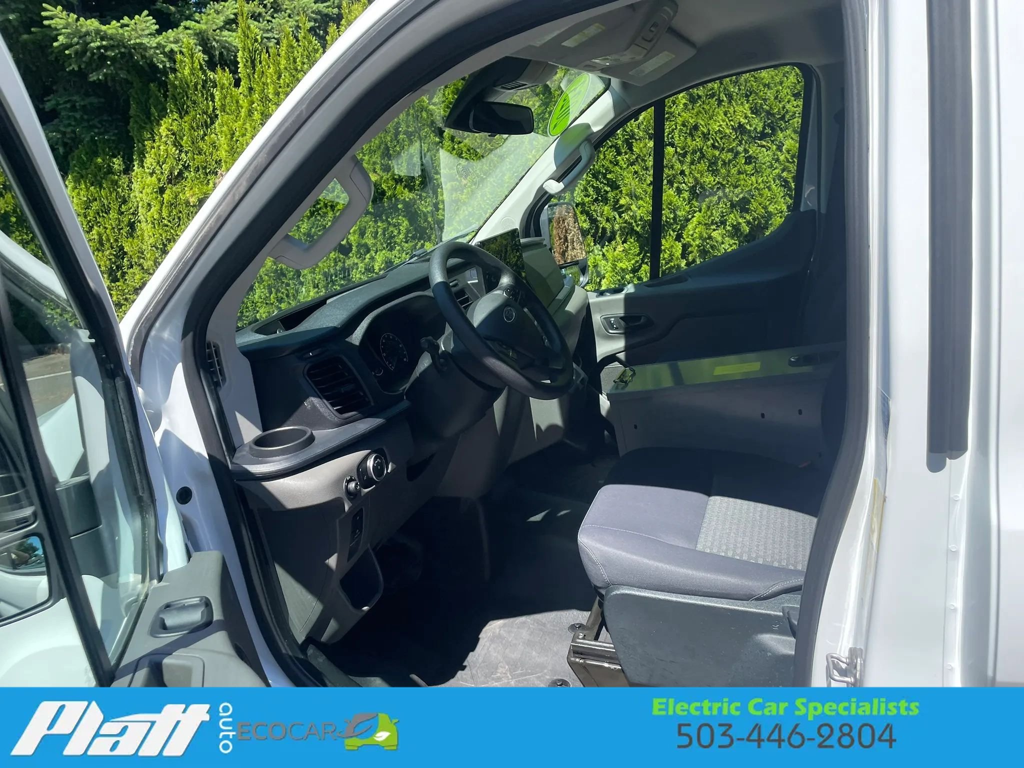 Used 2023 Ford E-Transit Low Roof RWD image 24