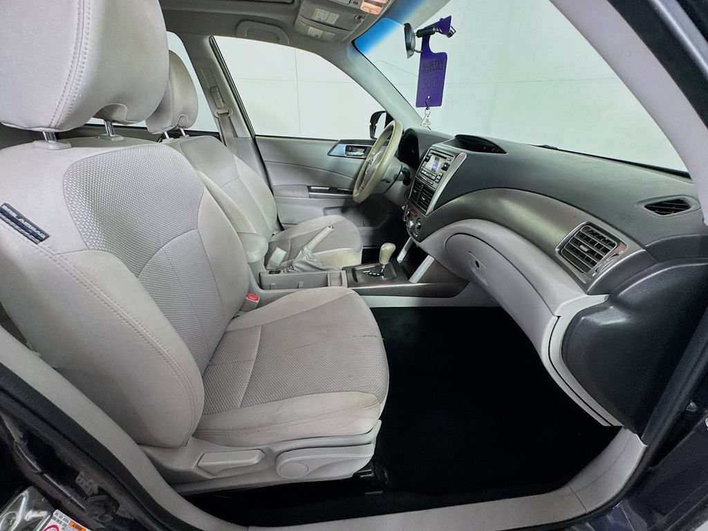 Used 2012 Subaru Forester 2.5X Premium w/ All-Weather Pkg AWD/4WD image 33