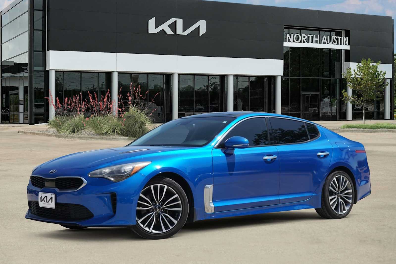 Used 2018 Kia Stinger Premium RWD video 1