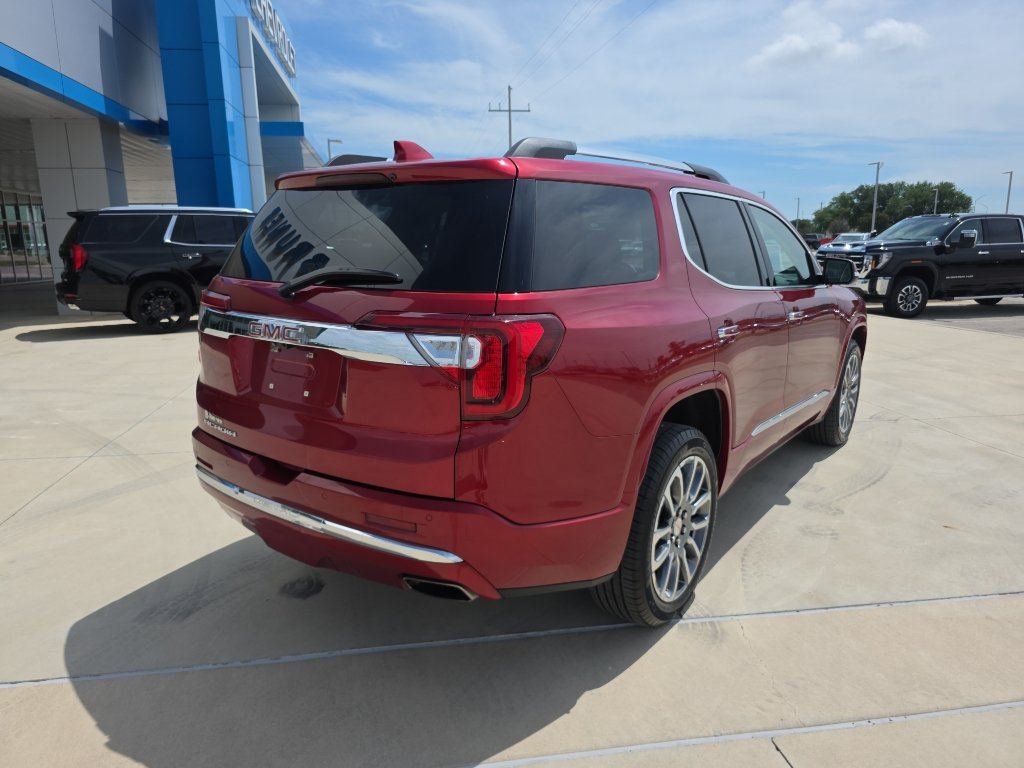 Used 2023 GMC Acadia Denali w/ Denali Technology Package FWD image 21