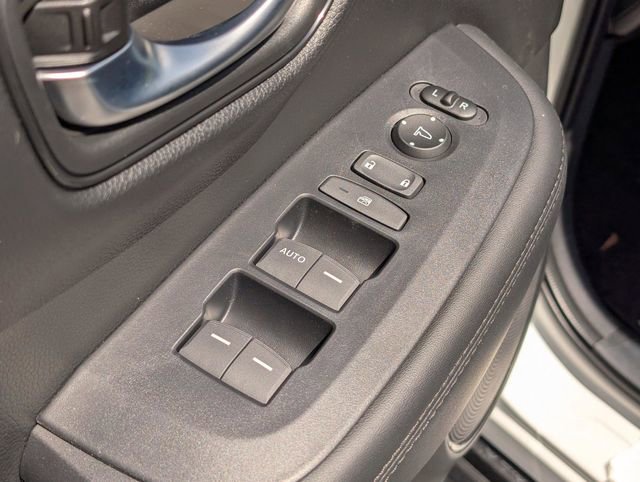 New 2026 Honda HR-V LX image 12