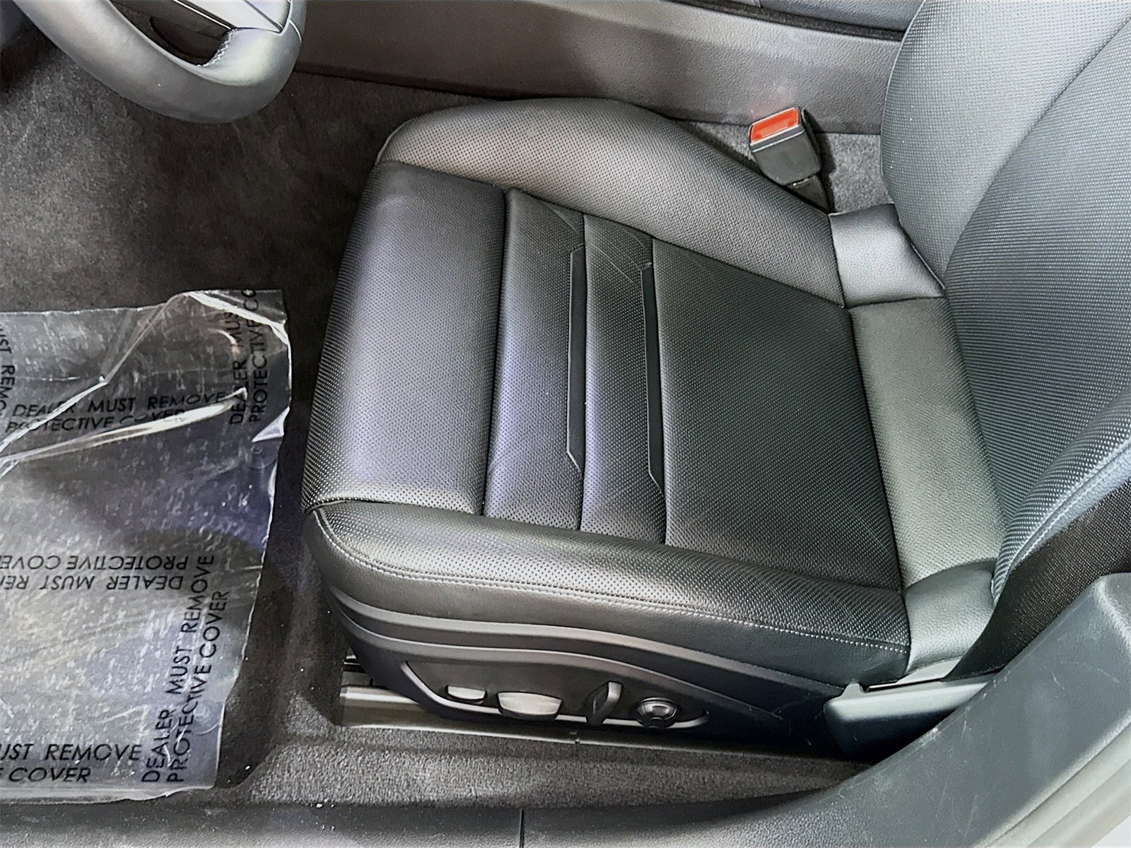 Used 2022 Porsche Panamera Platinum Edition image 16