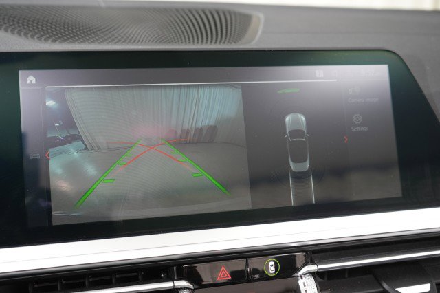 Used 2021 BMW M440i M440i Convertible w/ Premium Package image 32