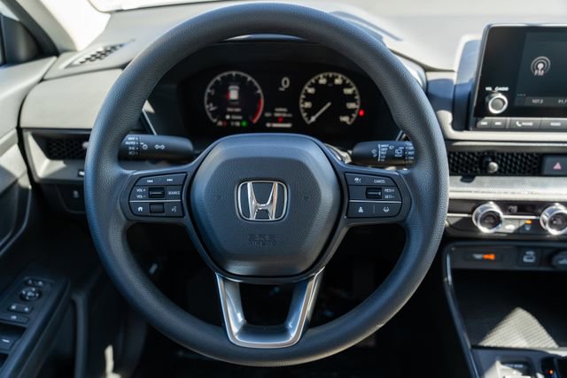 Used 2025 Honda CR-V LX image 13